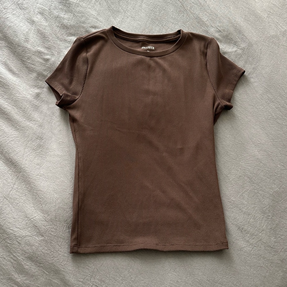 Hollister Tee